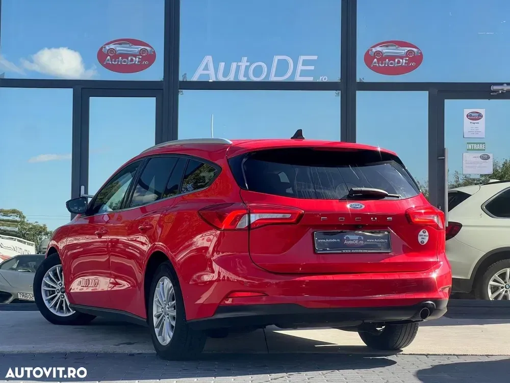 Ford Focus MK4 — imagine 3