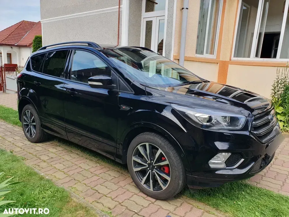Ford Kuga II 2.0 TDCi 4WD Powershift ST-Line — imagine 3