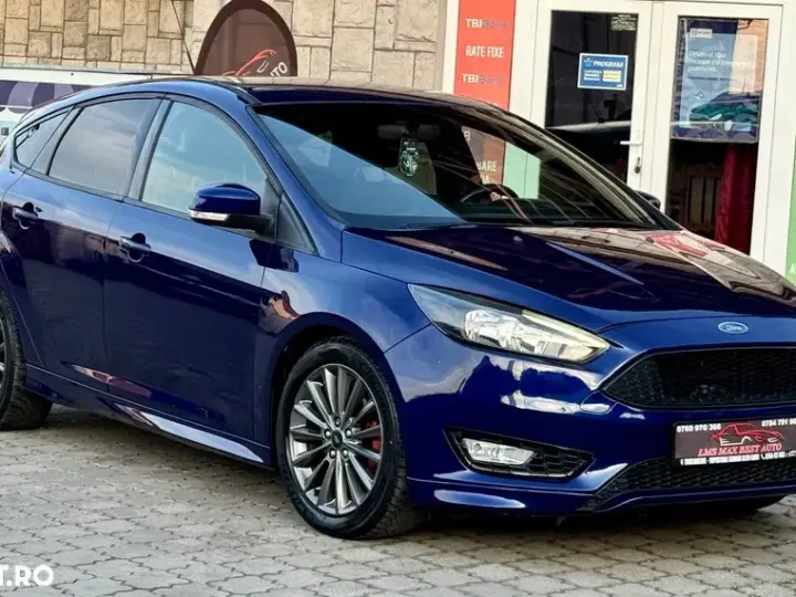 Ford Focus 1.5 EcoBlue Start-Stopp-System ST-LINE DESIGN