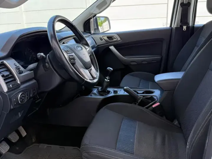 Ford Ranger III 2.0 EcoBlue 170 CP 4x4 Cabina Dubla XLT