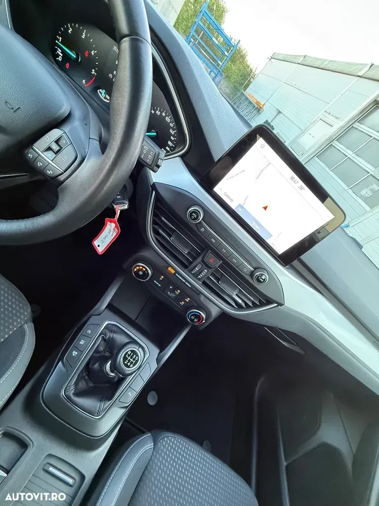 Ford Focus 1.5 TDCi DPF Start-Stopp-System Business — imagine 6