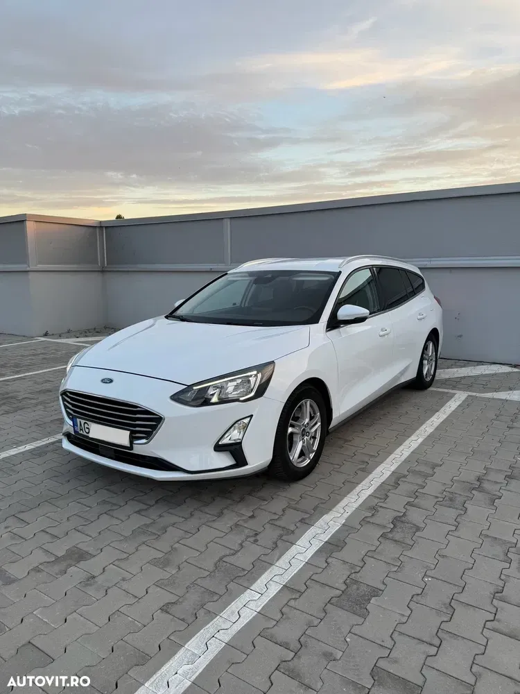 Ford Focus MK4 1.0 EcoBoost Trend Edition — imagine 3
