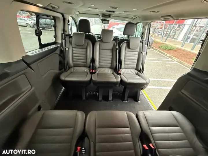 Ford Tourneo Custom Bus 320 2.0 EcoBlue 185 CP L2H1 Titanium X Aut.