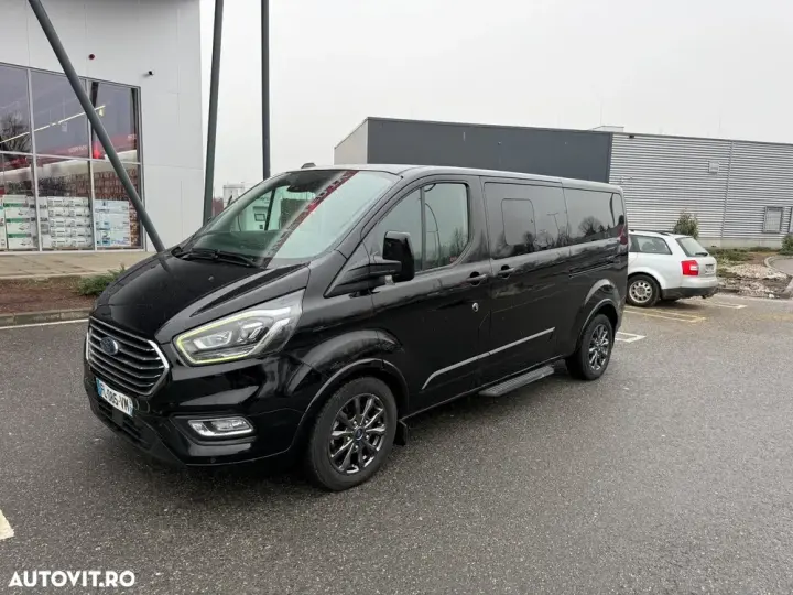 Ford Tourneo Custom Bus 320 2.0 EcoBlue 185 CP L2H1 Titanium X Aut.