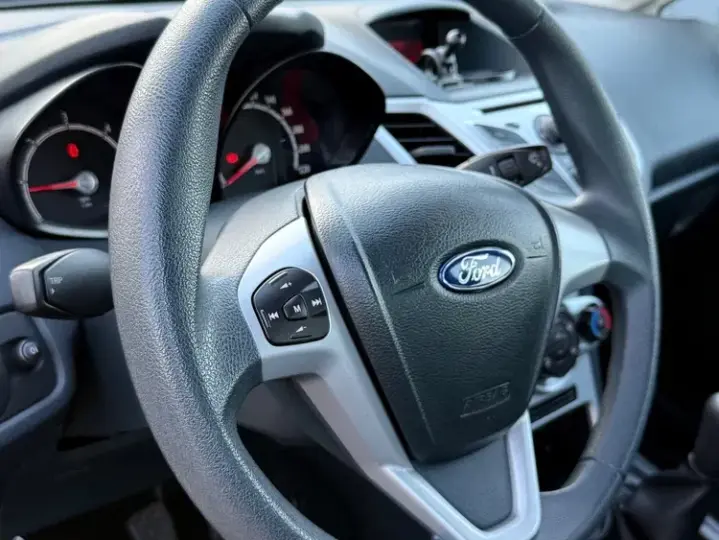 Ford Fiesta VII 1.6 TDCI Champions Edition