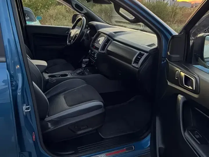 Ford Ranger III 2.0 EcoBlue 213 CP 4x4 Cabina Dubla Raptor Aut.