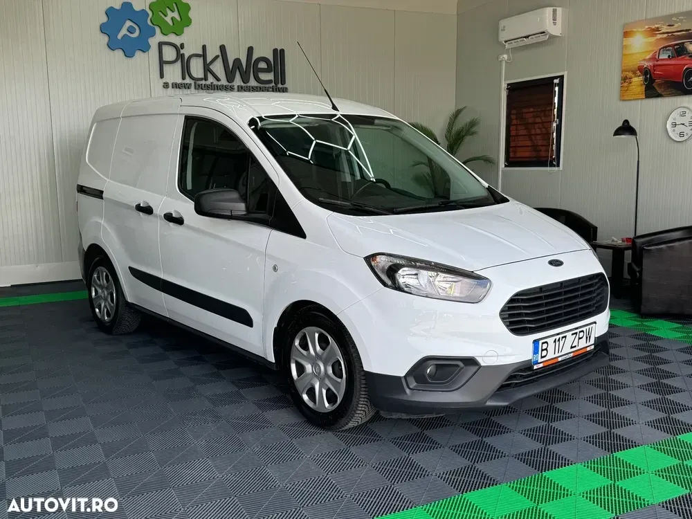 Ford Courier — imagine 4