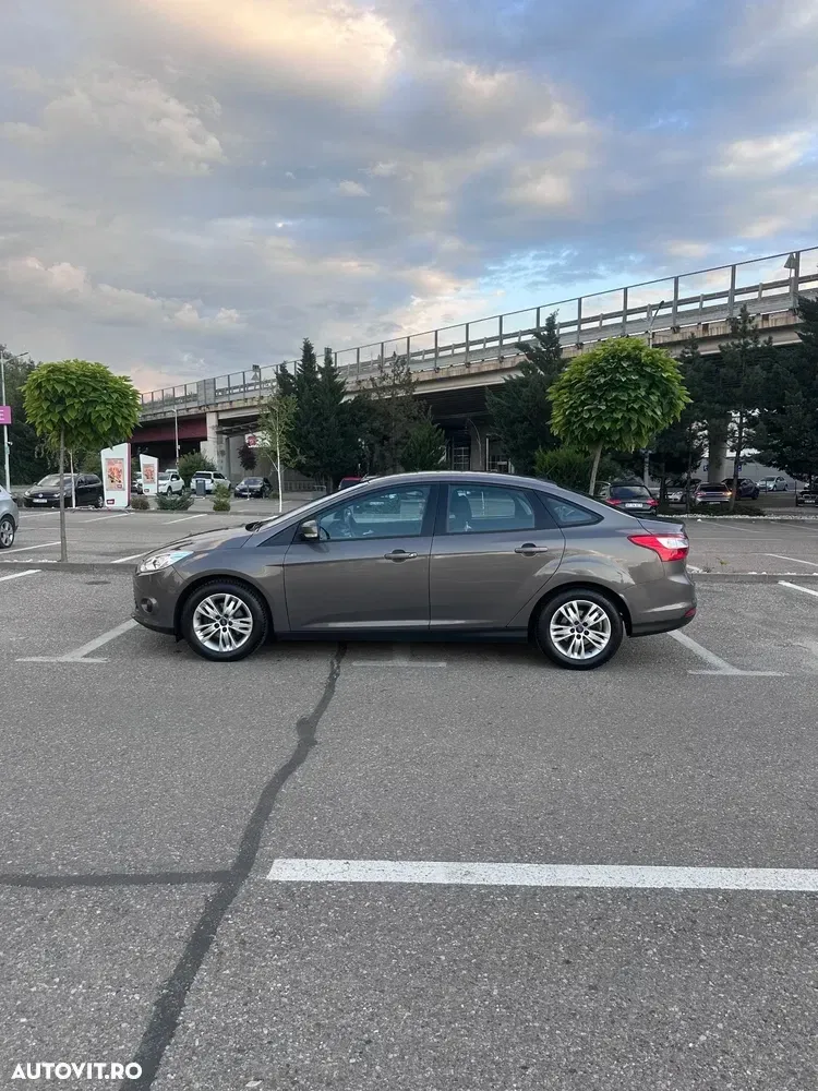 Ford Focus MK3 1.6 Ti-VCT Trend — imagine 6