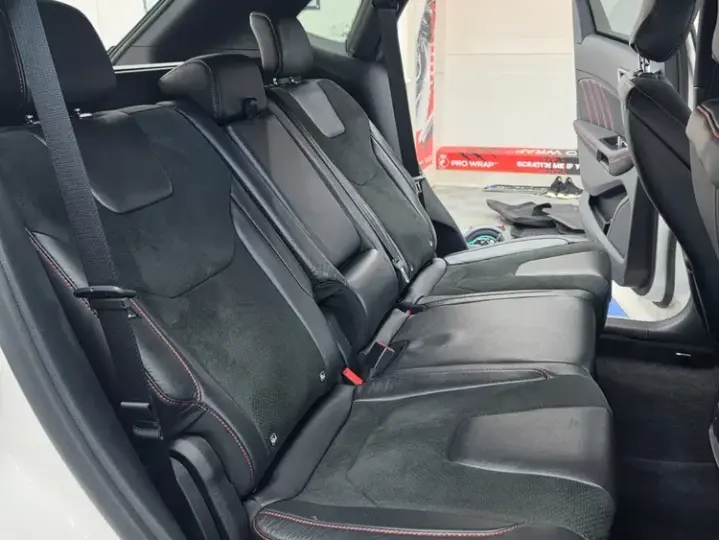 Ford Edge 2.0 Panther A8 AWD ST Line