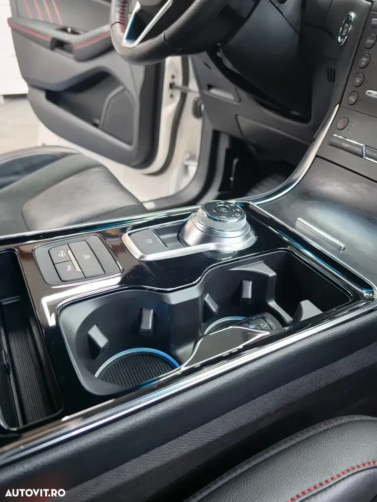 Ford Edge 2.0 Panther A8 AWD ST Line — imagine 3