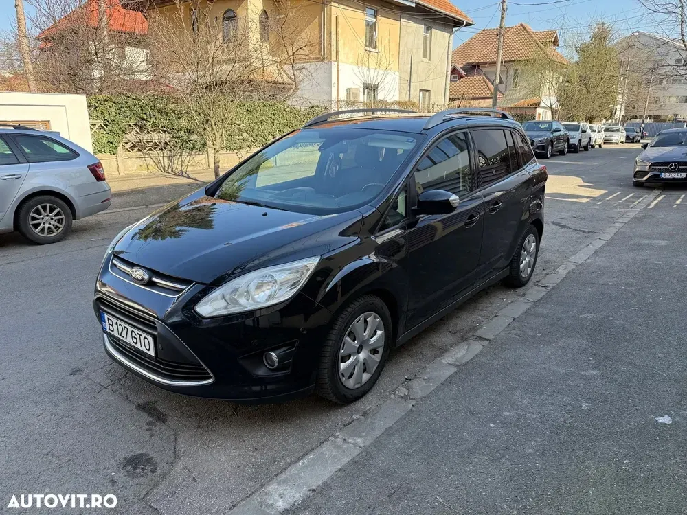 Ford Grand C-Max — imagine 4
