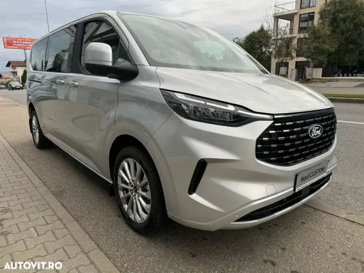 Ford Tourneo Custom Bus 320L 2.0 EcoBlue 170 CP 8AT L2H1 FWD Titanium