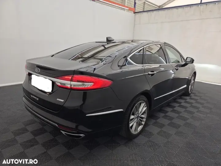 Ford Mondeo IV 2.0 HEV Vignale