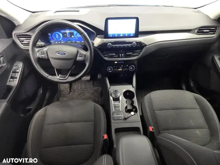 Ford Kuga III 2.0 EcoBlue A8 AWD Titanium