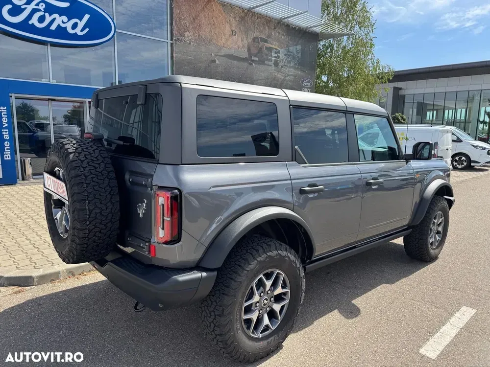 Ford Bronco 2.7L V6 Ecoboost Badlands — imagine 4