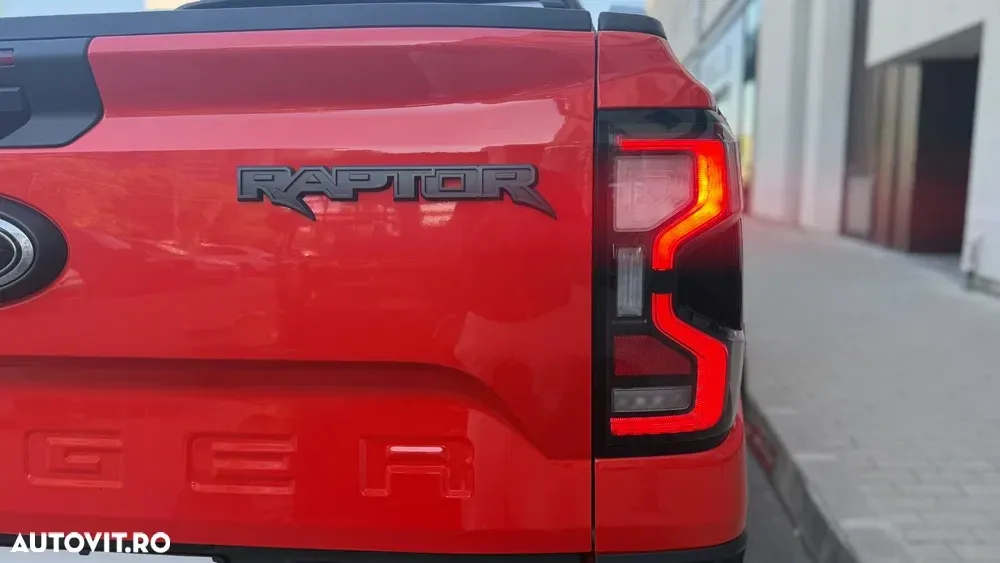 Ford Ranger III 3.0 EcoBoost 288 CP 4x4 Cabina Dubla Raptor Aut. — imagine 6