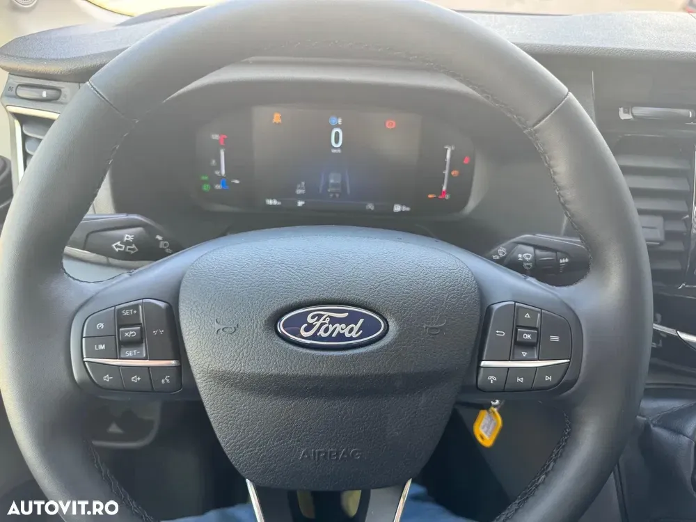 Ford Transit — imagine 6