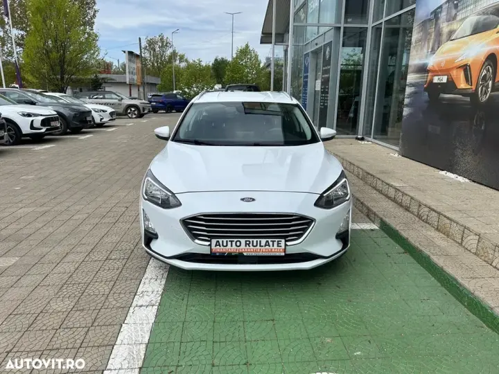 Ford Focus MK4 1.0 EcoBoost Trend