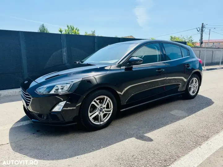 Ford Focus MK4 1.0 EcoBoost Trend Edition