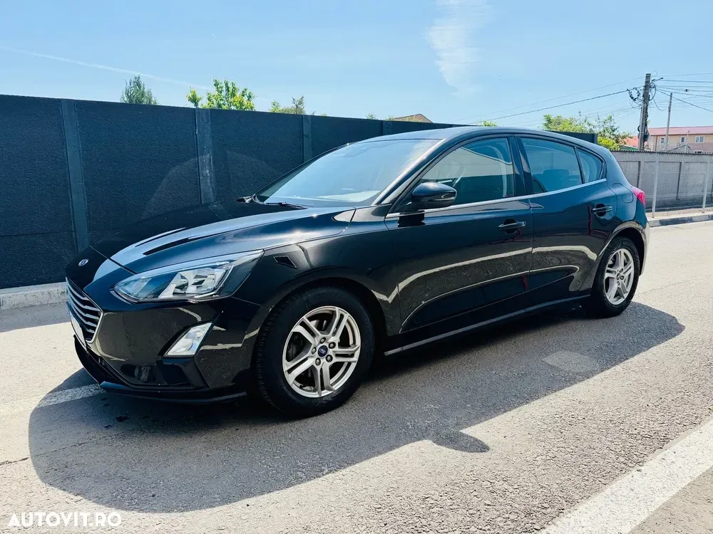 Ford Focus MK4 1.0 EcoBoost Trend Edition — imagine 3