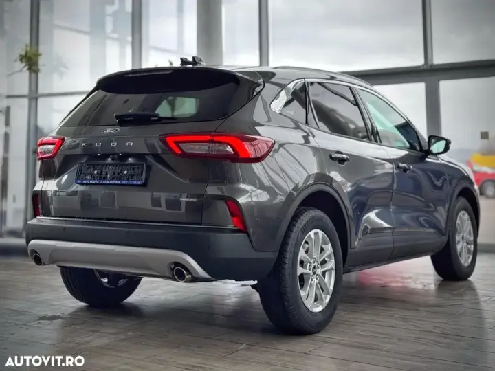 Ford Kuga III 2.5 Duratec FHEV TITANIUM