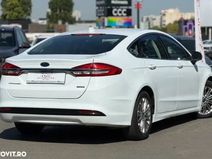 Ford Mondeo 2.0 HEV Titanium