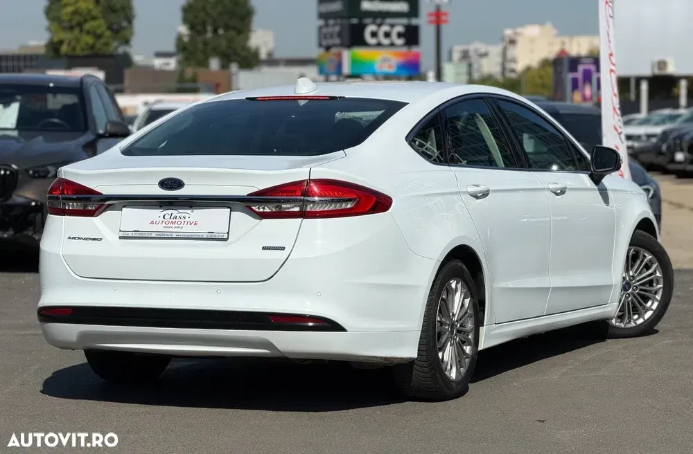 Ford Mondeo 2.0 HEV Titanium — imagine 6