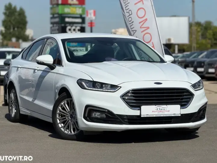 Ford Mondeo 2.0 HEV Titanium