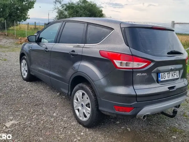 Ford Kuga II 2.0 TDCi 4WD Powershift Titanium