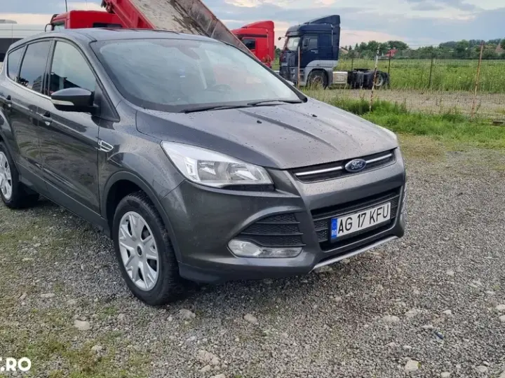 Ford Kuga II 2.0 TDCi 4WD Powershift Titanium