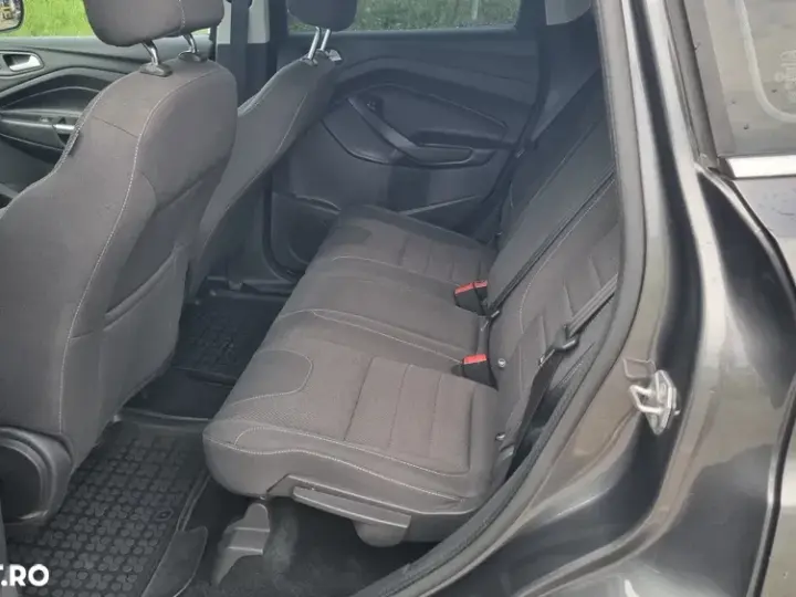 Ford Kuga II 2.0 TDCi 4WD Powershift Titanium