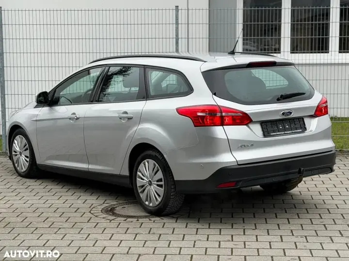 Ford Focus MK3 1.5 TDCi DPF Start-Stopp-System Aut. Titanium