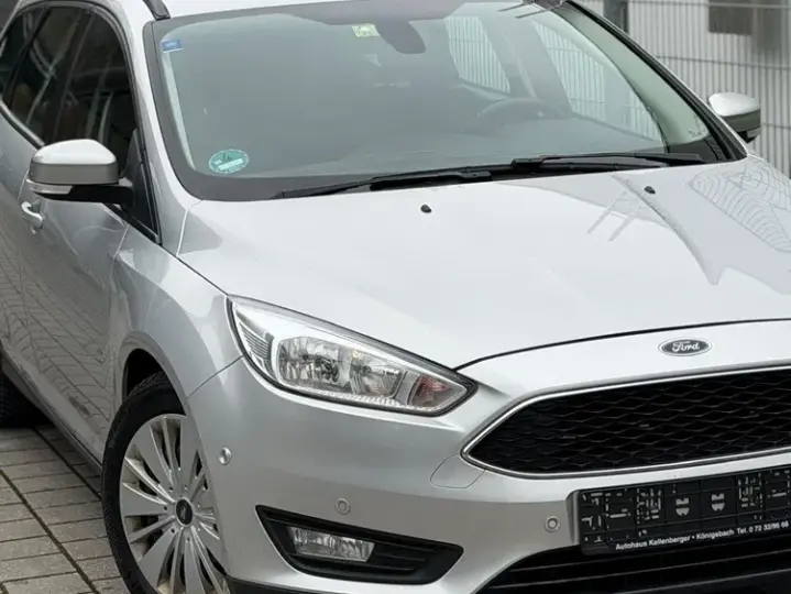 Ford Focus MK3 1.5 TDCi DPF Start-Stopp-System Aut. Titanium