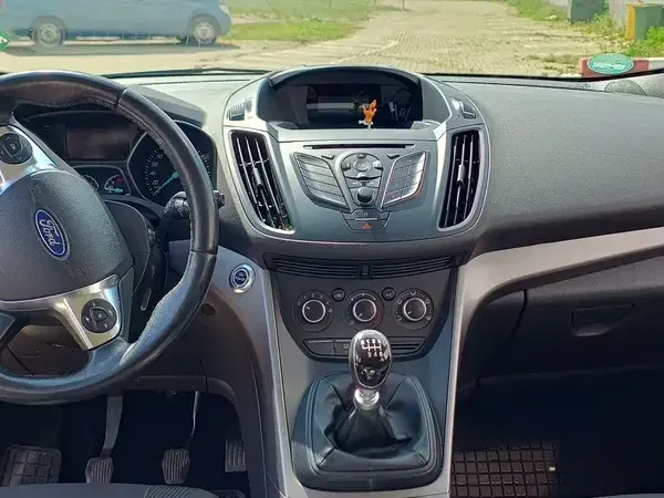 Ford Kuga 2.0 TDCi 2WD Trend