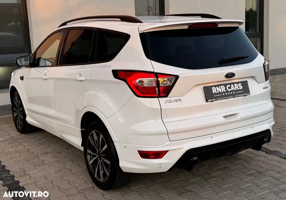 Ford Kuga — imagine 2