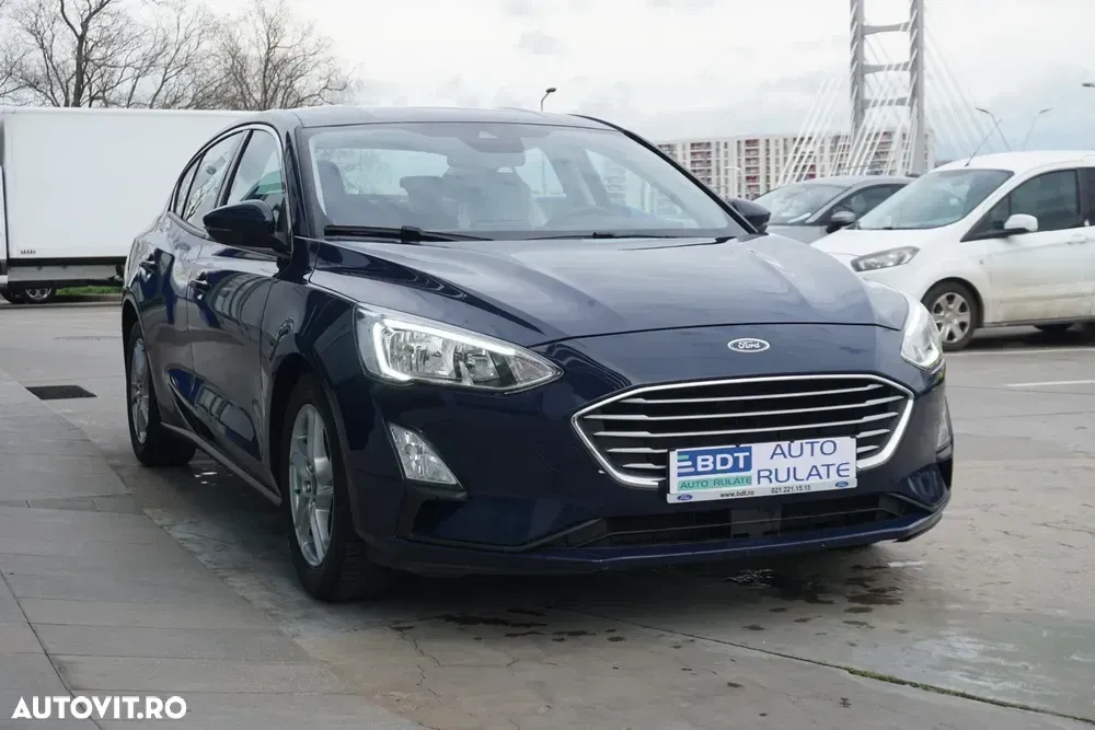 Ford Focus — imagine 3