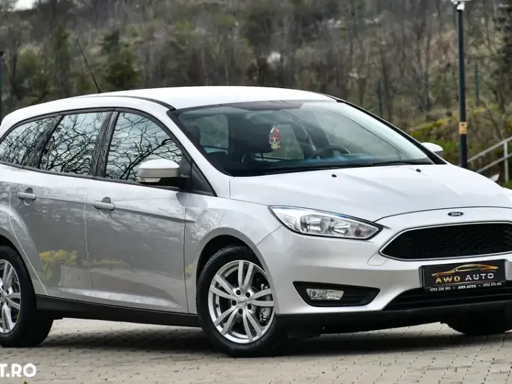 Ford Focus MK3 1.5 TDCi DPF Start-Stopp-System Business