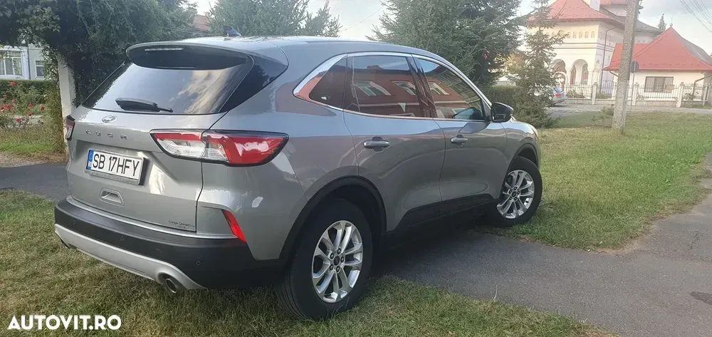 Ford Kuga III 1.5 EcoBoost 2x4 Titanium — imagine 5