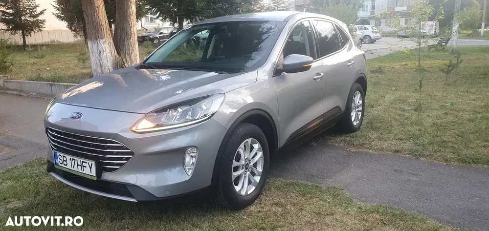 Ford Kuga III 1.5 EcoBoost 2x4 Titanium — imagine 2
