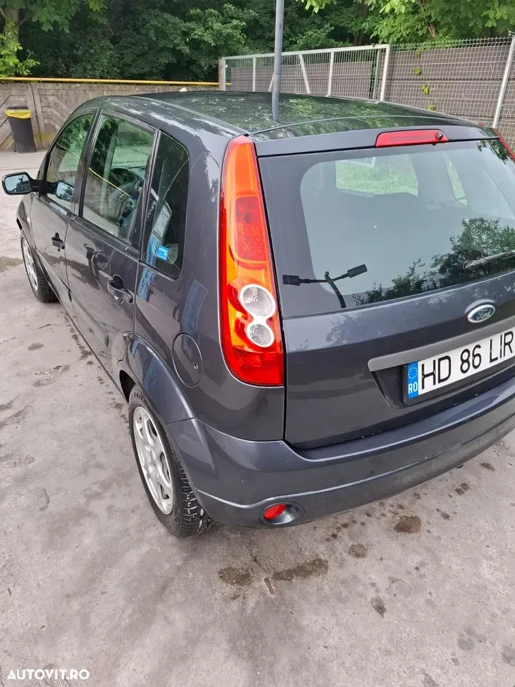 Ford Fiesta — imagine 4