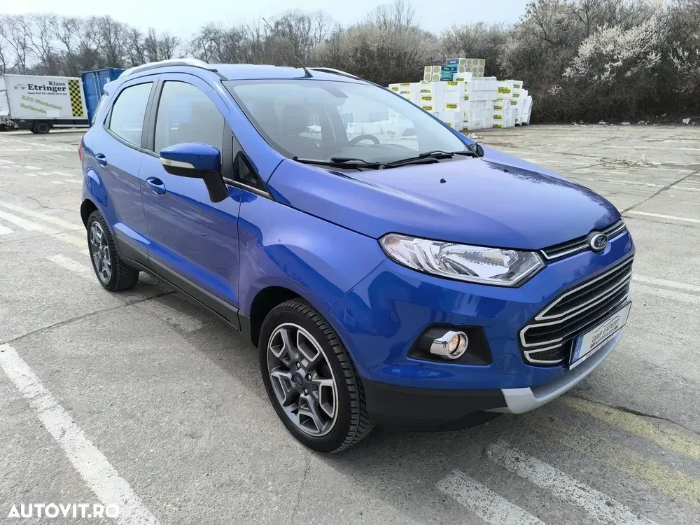 Ford EcoSport 1.5 TDCi Titanium — imagine 2