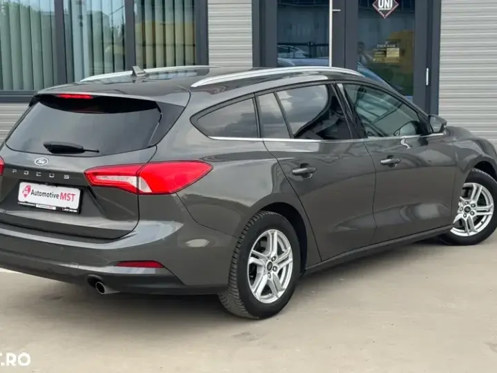 Ford Focus MK4 1.5 TDCi DPF Start-Stopp-System Business