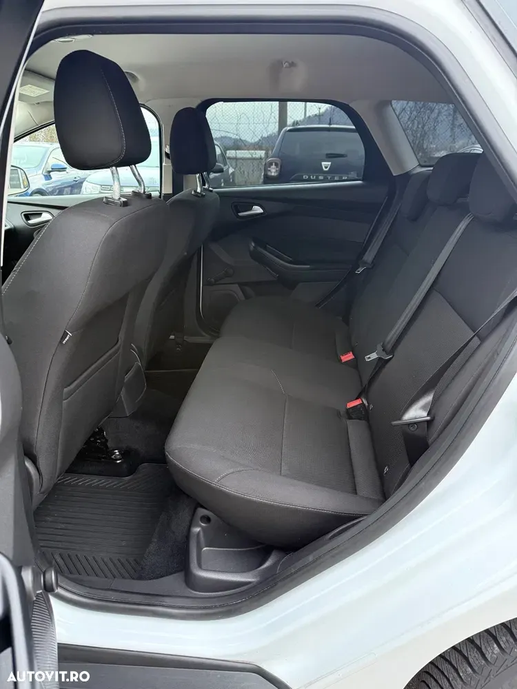 Ford Focus MK3 1.0 EcoBoost Trend Edition — imagine 6
