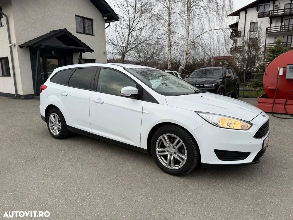 Ford Focus MK3 1.0 EcoBoost Trend Edition — imagine 3