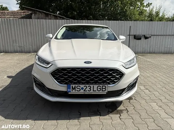 Ford Mondeo IV 2.0 HEV Vignale
