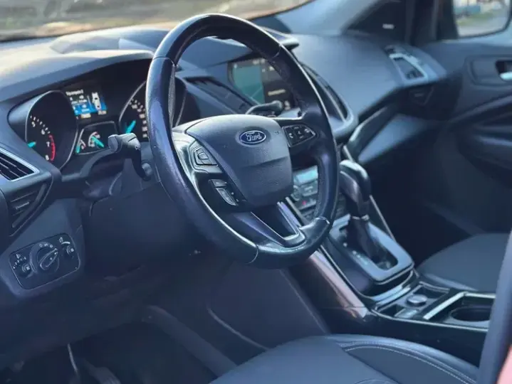 Ford Kuga 1.5 EcoBoost 4WD Aut. Trend