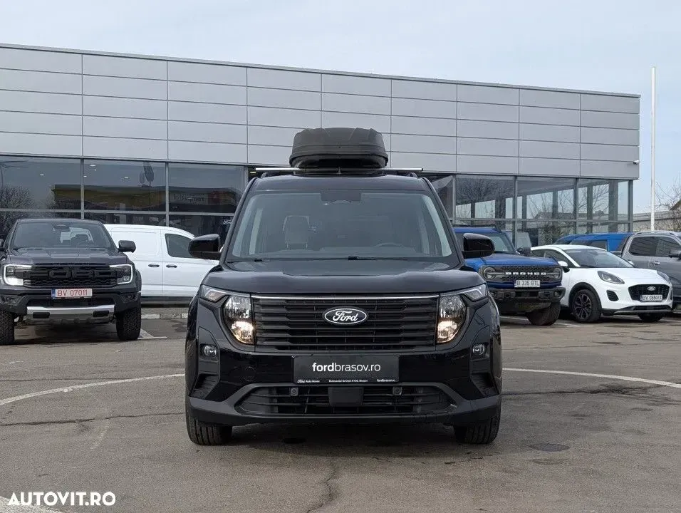 Ford Tourneo Courier — imagine 2