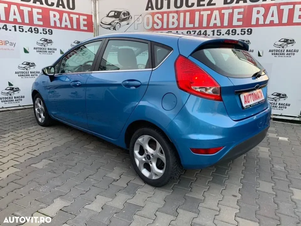 Ford Fiesta 1.4 Autom. Champions Edition — imagine 3