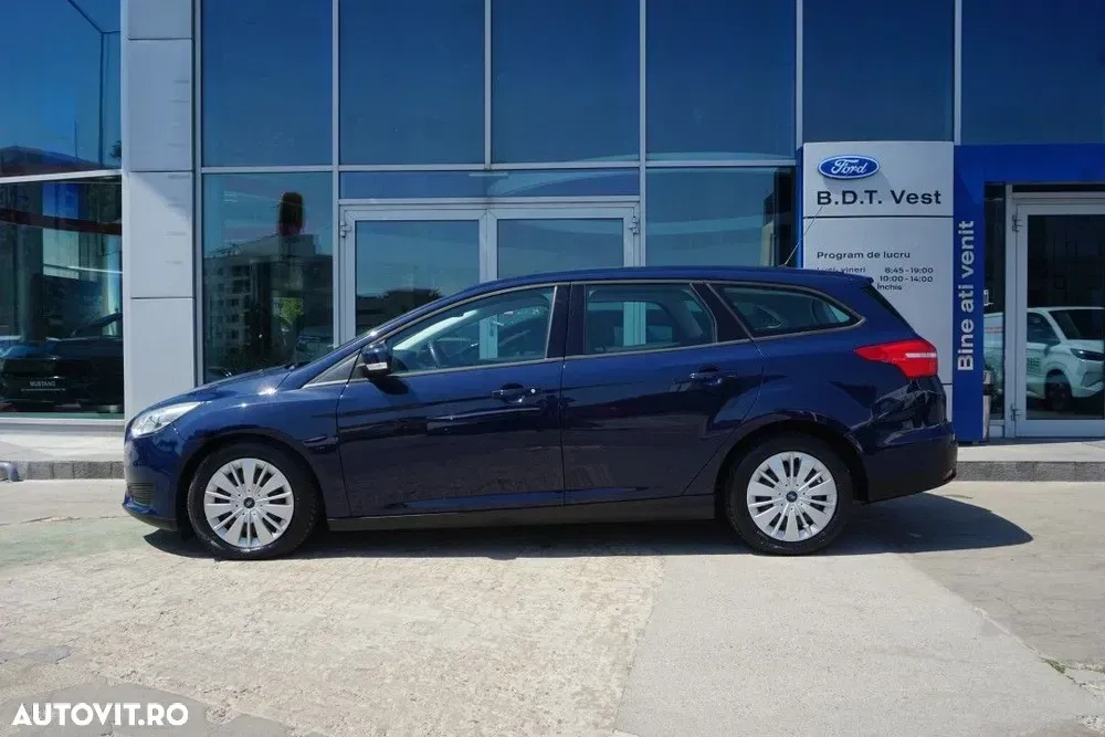 Ford Focus — imagine 4