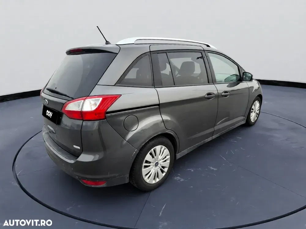 Ford Grand C-Max — imagine 4